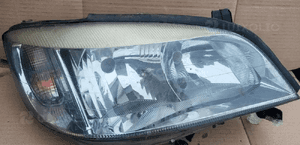 Opel Zafira A 1 I lampa przód przednia prawa 12