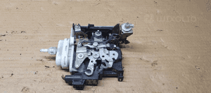 Zamek prawy przód Audi A4 B5 8D1837016F 3