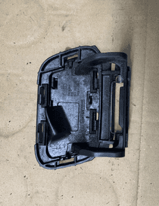 Zaślepka spryskiwacza lewy przód Audi A4 B8 8K09595275G 8K0807787G 3
