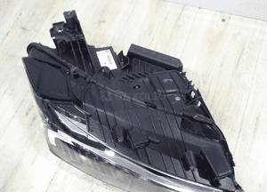 Peugeot 308 T10 prawa lamp full led 98491162 5