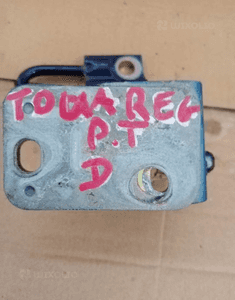 Zawias prawy tył dolny VW Touareg 7L0833412 3