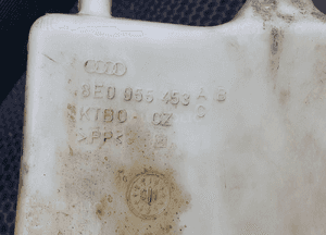 Zbiorniczek 8E0955453 Płynu Spryskiwaczy Zbiornik Xenon Spryski AUDI A4 B6 Sedan Kombi 9