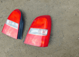 primera sedan lampa prawa WYSYŁKA 1