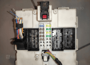 BMW 1 F20 F21 F30 SKRZYNKA MODUŁ BSI STEROWNIK FEM BODY ORYGINAŁ SPRAWNY 8
