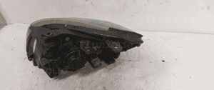 Przod przednia lampa prawa kia rio 2 3