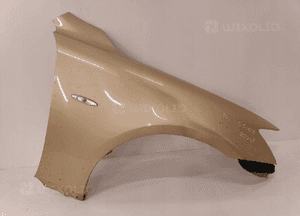 Lexus is II 05-08 BŁOTNIK PRAWY PRZÓD 1