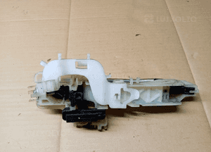 Klamka lewy przód przednia lewa Kia Sportage III 3 90880-00400 3