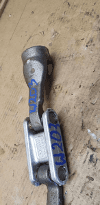 Krzyżak kolumny kierowniczej Mercedes W203 2104620748 6