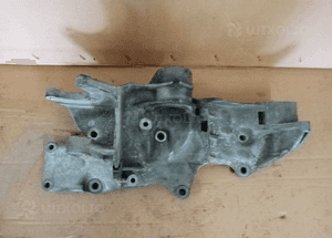 Łapa mocowanie alternatora VW Passat B5 06B903143K 2