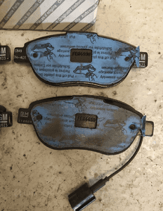 FIAT LANCIA OPEL KLOCKI HAMULCOWE PRZÓD PRZEDNIE Z CZUJNIKIEM NOWY ORYGINAŁ 3