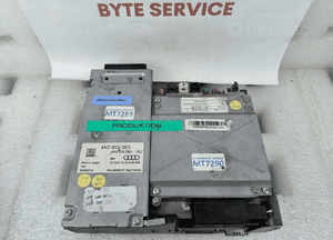 AUDI OE MULTIMEDIA CZYTNIK NAWIGACJA NAVI 4N0035063 Uszkodzony 2