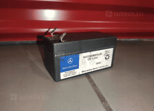 Mercedes W164 W212 W221 W251 akumulator dodatkowy pomocniczy 12V 1,2Ah oryg 1