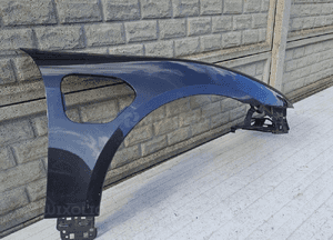 Porsche taycan 9J1 9 j błotnik przedni prawy 3
