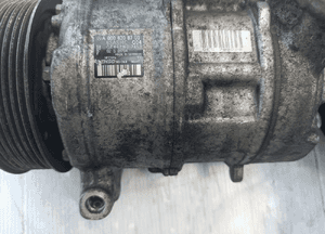 Mercedes C205 W205 kompresor sprężarka klimatyzacji A0008308700 4