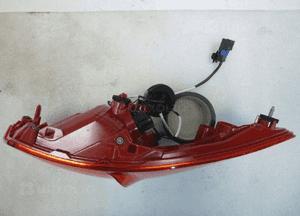 Citroen C4 2 ii sedan lampa prawy tył prawa 5 pin 11
