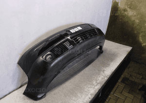 Zderzak przód przedni do audi A6 C5 lift fl halogeny LC9Z czarny 4