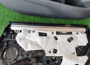 Tapicerki tapicerka rolety drzwi bmw X3 G01 4
