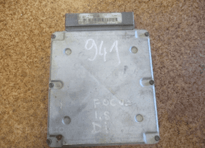 STEROWNIK SILNIKA FOCUS MK1 1.8 TDDI 4S4112A650BA 1