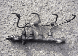 FIAT FREEMONT ALFA ROMEO LANCIA 1.6 2.0 LISTWA WTRYSKOWA 55234039 2