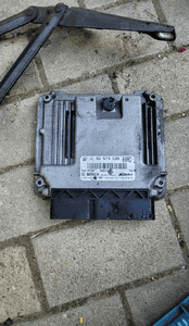 OPEL INSIGNIA A 2.0CDTI STEROWNIK SILNIKA 55573539