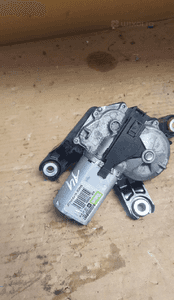 SILNICZEK WYCIERACZKI TYŁ OPEL INSIGNIA nr 13227418 3