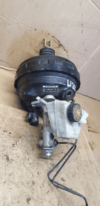 Serwo wspomaganie hamulca Mercedes W209 A0054304730 3
