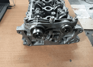 głowica yaris 2 1.0 1kr po regeneracji 6