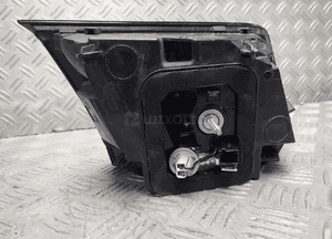 Lampa prawy tył peugeot 3008 ii 2