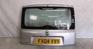 / KLAPA TYŁ TYLNA BAGAŻNIKA FIAT PANDA 647 SREBRNY 1