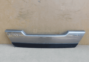 BLENDA NA KLAPE NISSAN X-TRAIL 07-13 1