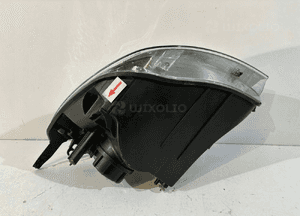 FORD FIESTA MK6 Lampa przednia R - 14826 4