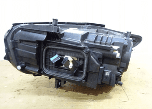 Lampa prawa przód mercedes b-klasa A247 full led 10