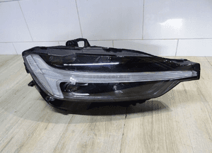 Volvo XC60 ii 2 lampa mid led prawa 32337375 1