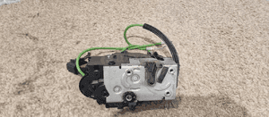 Zamek Drzwi Prawy Przód Przedni Fiat Idea 51708420 5PIN 1