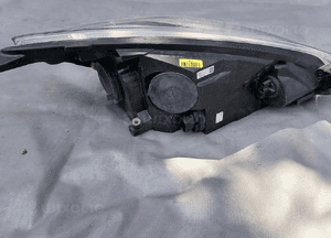Lampa lewa lewy przód Ford Fiesta Mk8 H1BB-13W030-AE 10