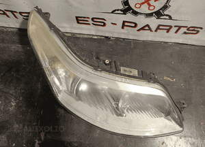 Lampa przednia prawa citroen C4 04-08 3