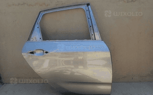 Drzwi prawe tylne prawy tył bmw 2 ii F45 1