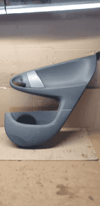 Tapicerka boczek prawy tył tylna prawa Toyota Aygo 67613-0H010 1