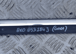 Audi A4 listwa drzwi prawa przód chrom 8K0853284J radom 2