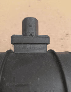 Opel insignia a przepływomierz masowy powietrza  00C2T8002 3