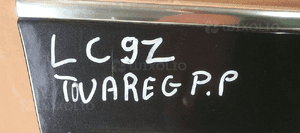 Drzwi prawy przód przednie prawe VW Touareg LC9Z 7