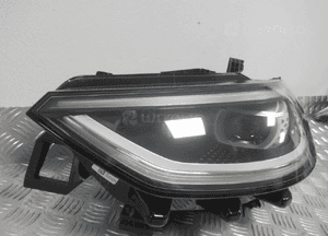 Lampa przednia przód prawa vw ID3 ID.3 full led iq light 10B941035G 2019 3