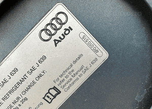 Maska pokrywa silnika audi A6 C6 4F 4F0 2004-2011 6