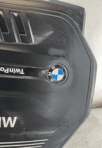 Oslona gorna silnika bmw 5 G30 G31 8607142 org fv 4
