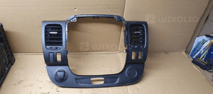 Ramka dekor radia konsoli Opel Vivaro B Trafic III 93452450 1