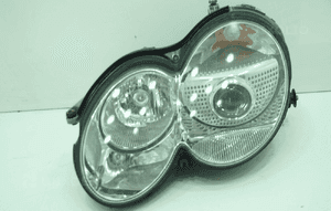 Reflektor xenon lewy mercedes sl R230 02 europa 1