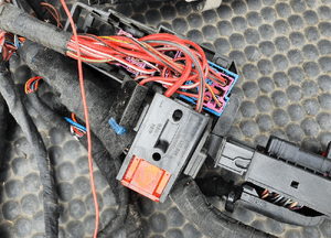 Wiazka Instalacja Silnika 3.0 ASN V6 Europa Automat Audi A4 B6 Gaz Stag 5