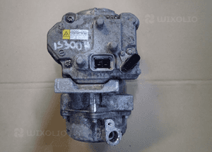 Lexus is 300H sprężarka klimatyzacji 042200-0463 1