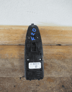 Przełącznik panel szyb lewych przednich bmw 1 F20 9208109-03 3