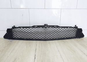 Atrapa kratka zderzaka przód mercedes b klasa W246 A2468851122 1